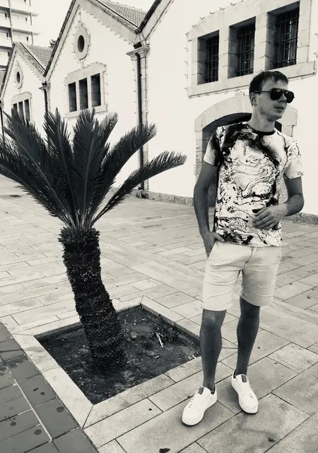 Александр из Нижнего Тагила, мне 31, познакомлюсь для приятного времяпровождения