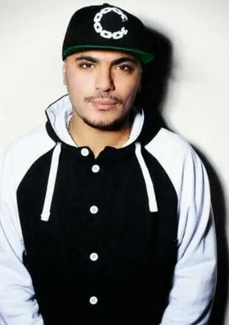 Филип из Кирова, мне 31, познакомлюсь для приятного времяпровождения