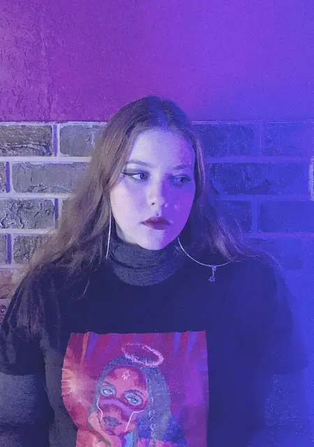 Валерия из Кирова, ищу на сайте приятное времяпровождение