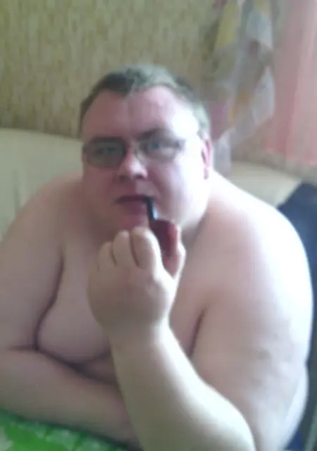 Mihail из Киселевска, ищу на сайте знакомства на одну ночь