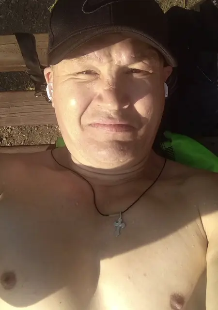 Я Рома, 47, знакомлюсь без обязательств в Магнитогорске