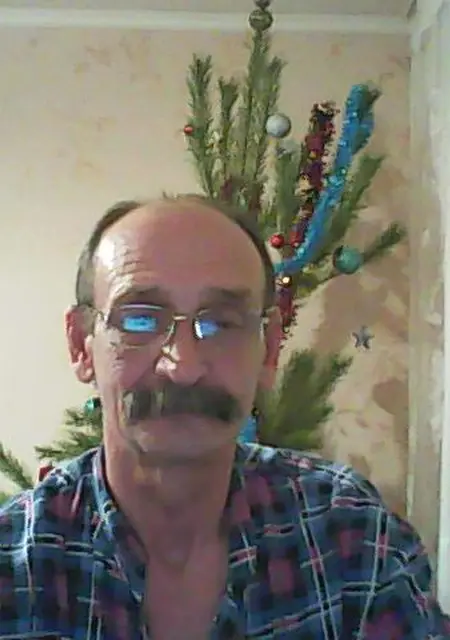 Я Владимир, 57, знакомлюсь для приятного времяпровождения в Нижнекамске