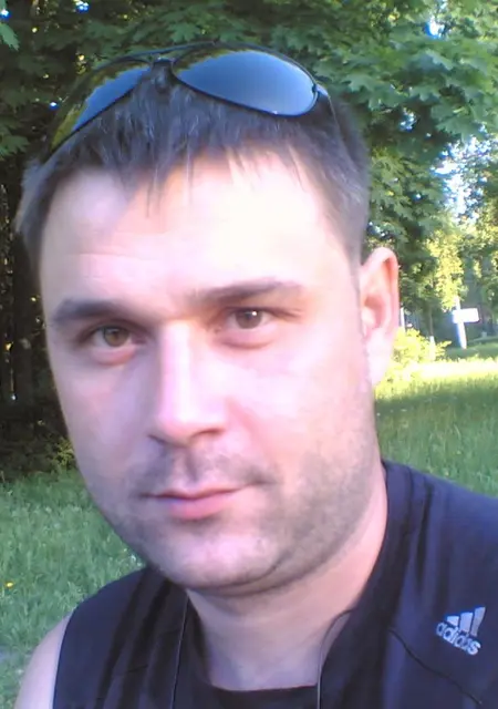 Я Sasha, 43, знакомлюсь на одну ночь в Рязани