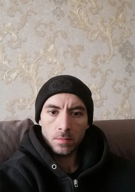 Я Руслан, 30, из Хасавюрта, ищу знакомство для приятного времяпровождения