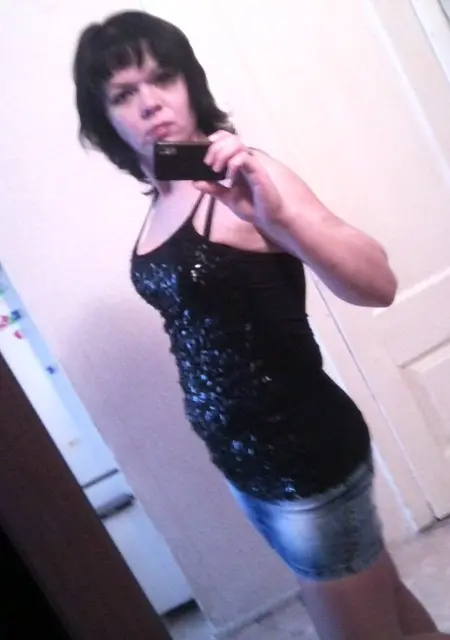 Я Елена, 43, из Красноярска, ищу знакомства без обязательств