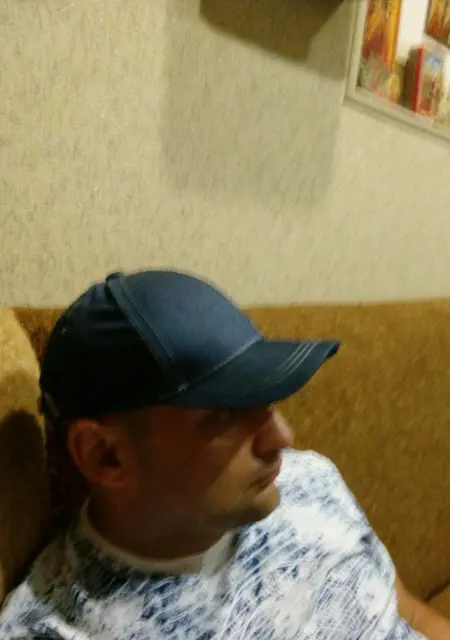 Сергей из Евпатории, мне 42, познакомлюсь без обязательств