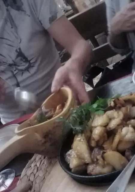 Я Кариночка, 36, из Гомеля, ищу знакомства на одну ночь