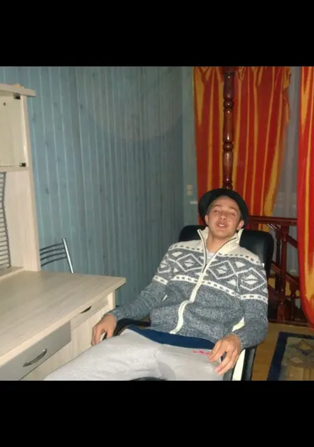 Михаил из Дмитрова, мне 29, познакомлюсь на одну ночь