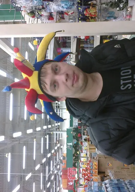 Я Максим, 41, знакомлюсь для постоянных отношений в Белой Калитве