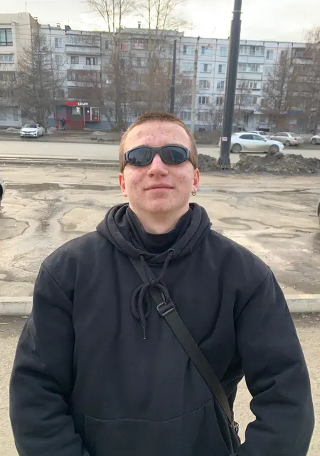 Степан из Екатеринбурга, мне 21, познакомлюсь для вирта