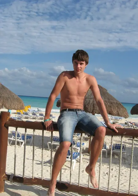 Вадим из Темрюка, ищу на сайте знакомства на одну ночь