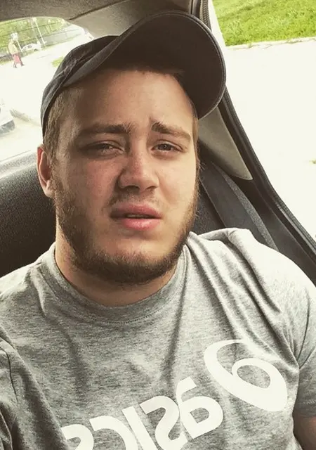 Я Виталий, 33, из Темрюка, ищу знакомства на одну ночь