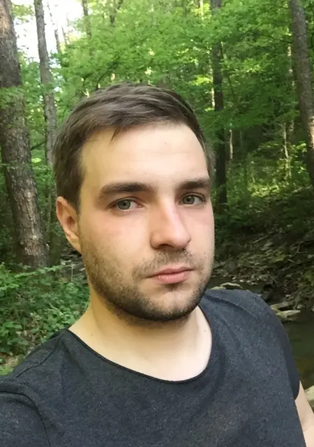 Максим из Ставрополя, мне 28, познакомлюсь для приятного времяпровождения