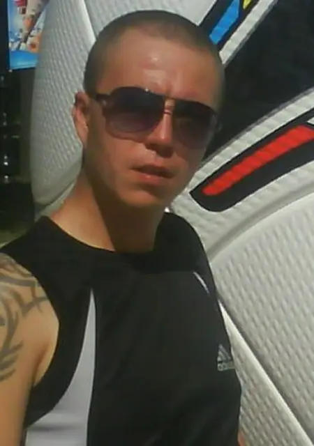 Я Guhhik, 41, из Химок, ищу знакомства без обязательств