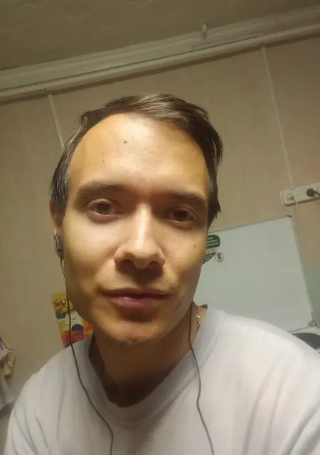 Я Серёжка, 30, из Ноябрьска, ищу знакомство для приятного времяпровождения