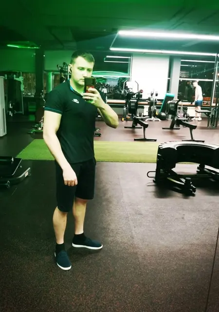 Александр из Набережных Челнов, ищу на сайте открытые отношения