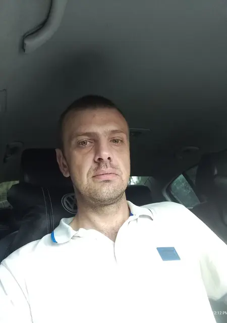 Я Ярослав, 38 років, знайомлюсь у Черкасах