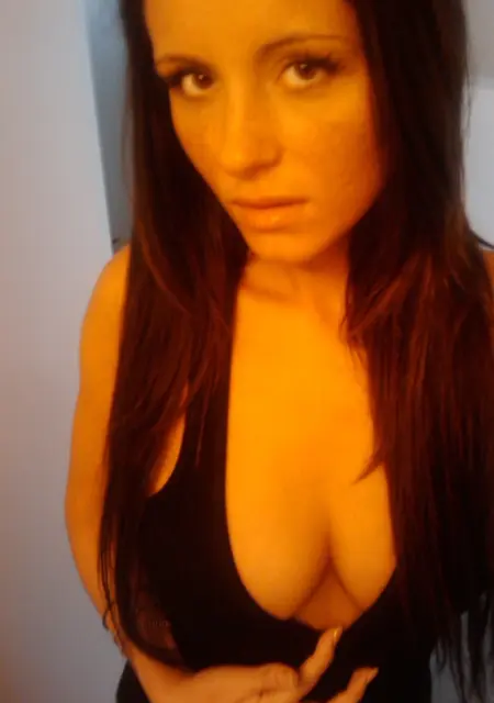 Varvara из Саратова, ищу на сайте дружбу