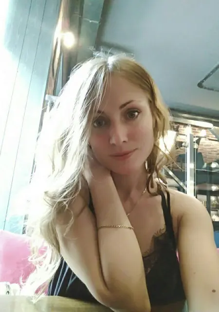 Алина из Дружковки, ищу на сайте дружбу