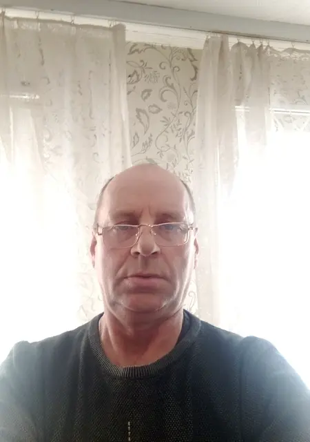 Алексей из Кургана, мне 52, познакомлюсь без обязательств