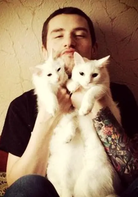 Вано из Тюмени, ищу на сайте знакомства без обязательств