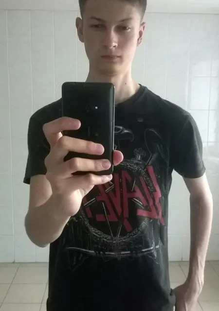 Я Максим, 28, из Томска, ищу знакомство для общения