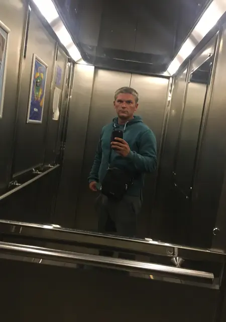 Я Андрей, 33, знакомлюсь без обязательств в Всеволожске