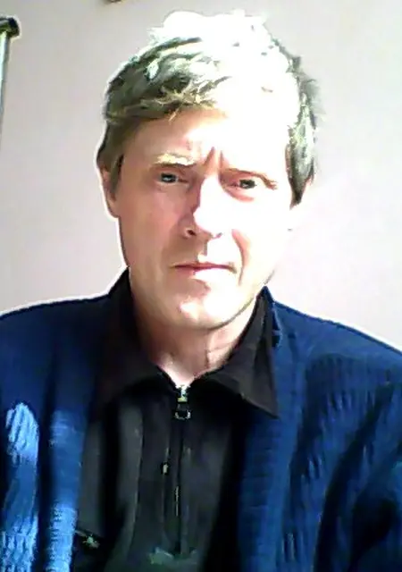 Александр из Углегорска, мне 57, познакомлюсь на одну ночь