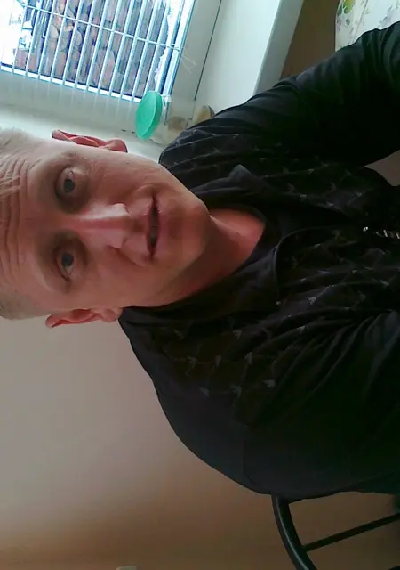 Евгений из Крымска, мне 46, познакомлюсь для дружбы