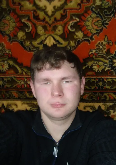 Я Андрей, 34, из Балахны, ищу знакомства без обязательств