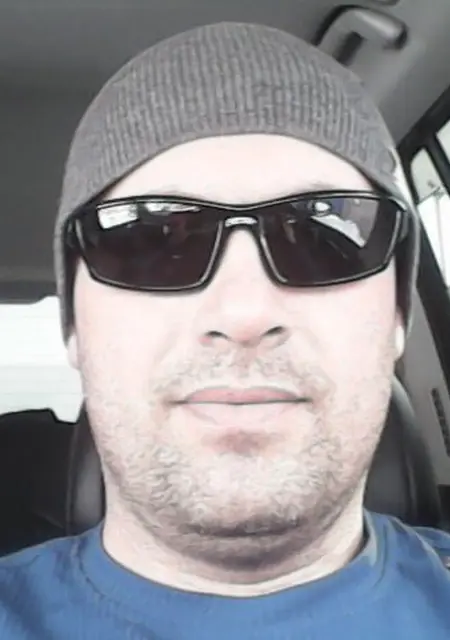 Я Андрей, 48, из Канска, ищу знакомства на одну ночь