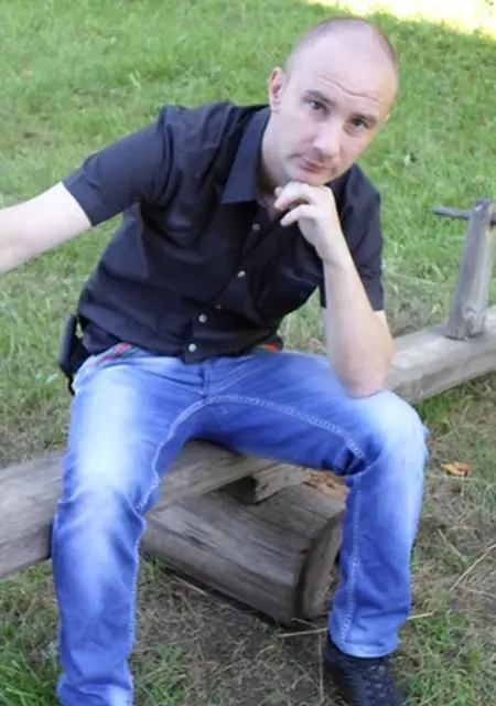 Я Максим, 36, знакомлюсь для приятного времяпровождения в Тихвине