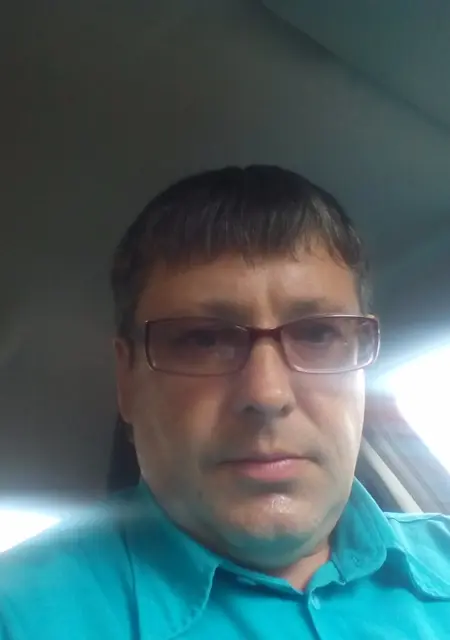 Володя из Ишимбая, ищу на сайте знакомства на одну ночь