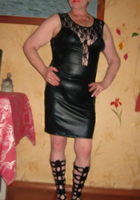 Светлана из Минска, мне 63, познакомлюсь на одну ночь