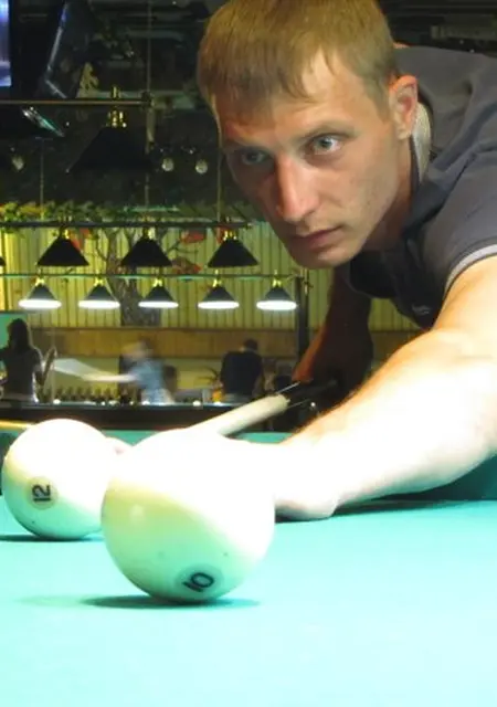 Игорь из Новочебоксарска, мне 39, познакомлюсь на одну ночь