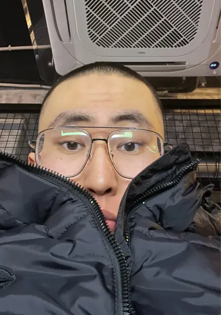 Я Леша, 21, знакомлюсь для приятного времяпровождения в Аксае