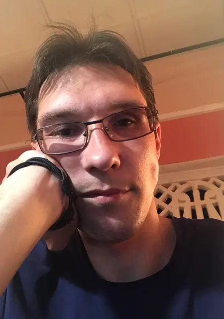 Я Михаил, 37, знакомлюсь на одну ночь в Коряжме