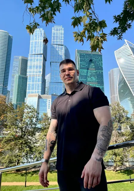 Я Makc, 29, знакомлюсь для постоянных отношений в Екатеринбурге