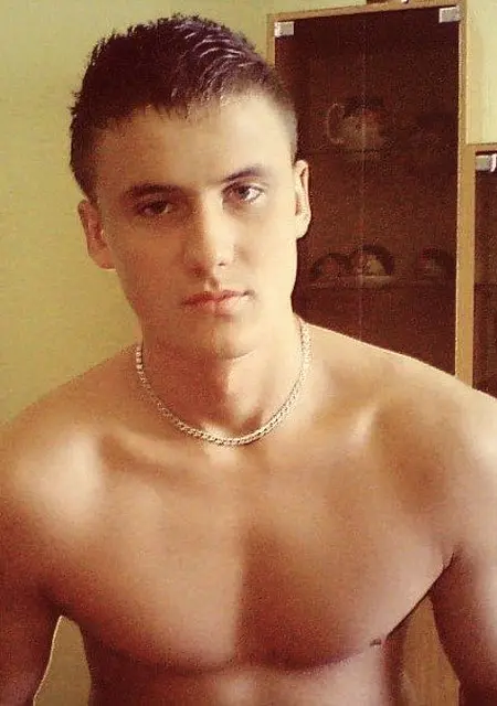 Я Николай, 37, знакомлюсь без обязательств в Грозном