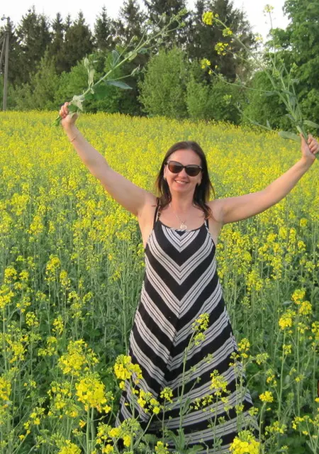 Леля из Луцка, ищу на сайте знакомства на одну ночь