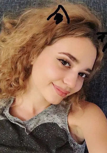 Я Алина, 27, из Красноярска, ищу знакомство для вирта