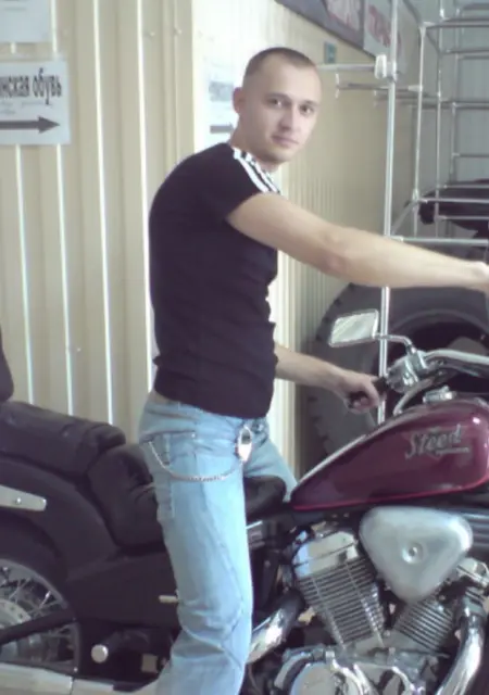 Я Алексей, 38, знакомлюсь без обязательств в Губкинском