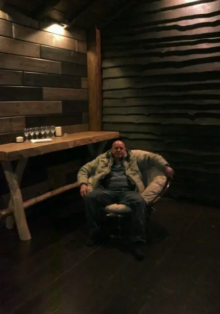 Я Саша, 46, знакомлюсь на одну ночь в Воткинске