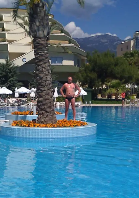 Я Сергей, 49 років, знайомлюсь без зобов'язань у Одесі