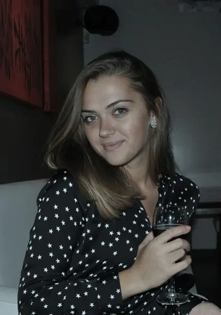 Ульяна из Новосиля, мне 21, познакомлюсь для общения