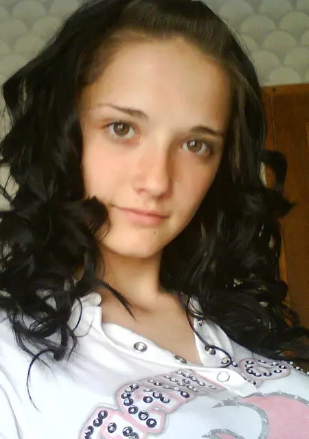 Я Инна, 24, знакомлюсь для общения в Белове