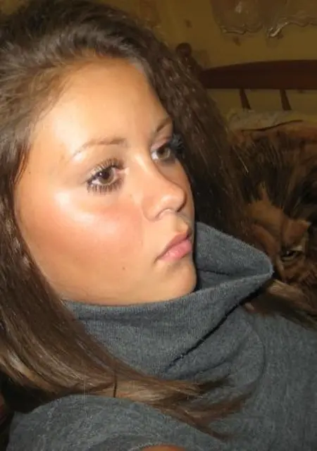 Я Яна, 20, из Кушвы, ищу знакомство для постоянных отношений