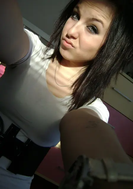 Вероника из Большебрусянского, мне 20, познакомлюсь на одну ночь