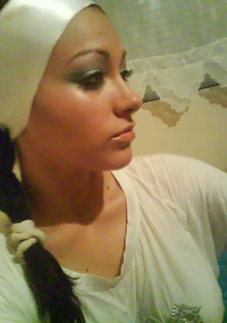 Я Карина, 21, знакомлюсь без обязательств в Гукове