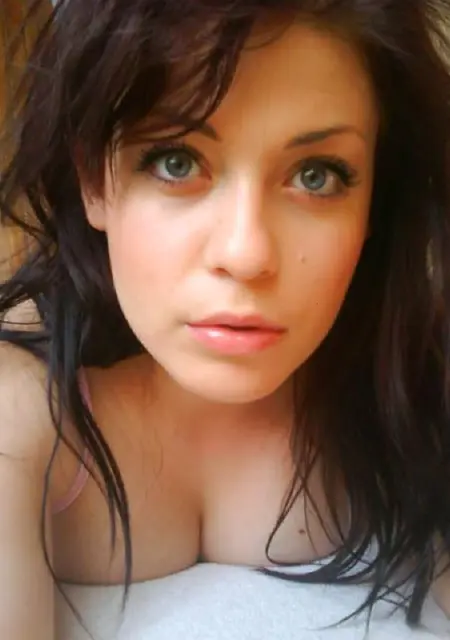 Я Валерия, 22, из Кавказской, ищу знакомство для постоянных отношений